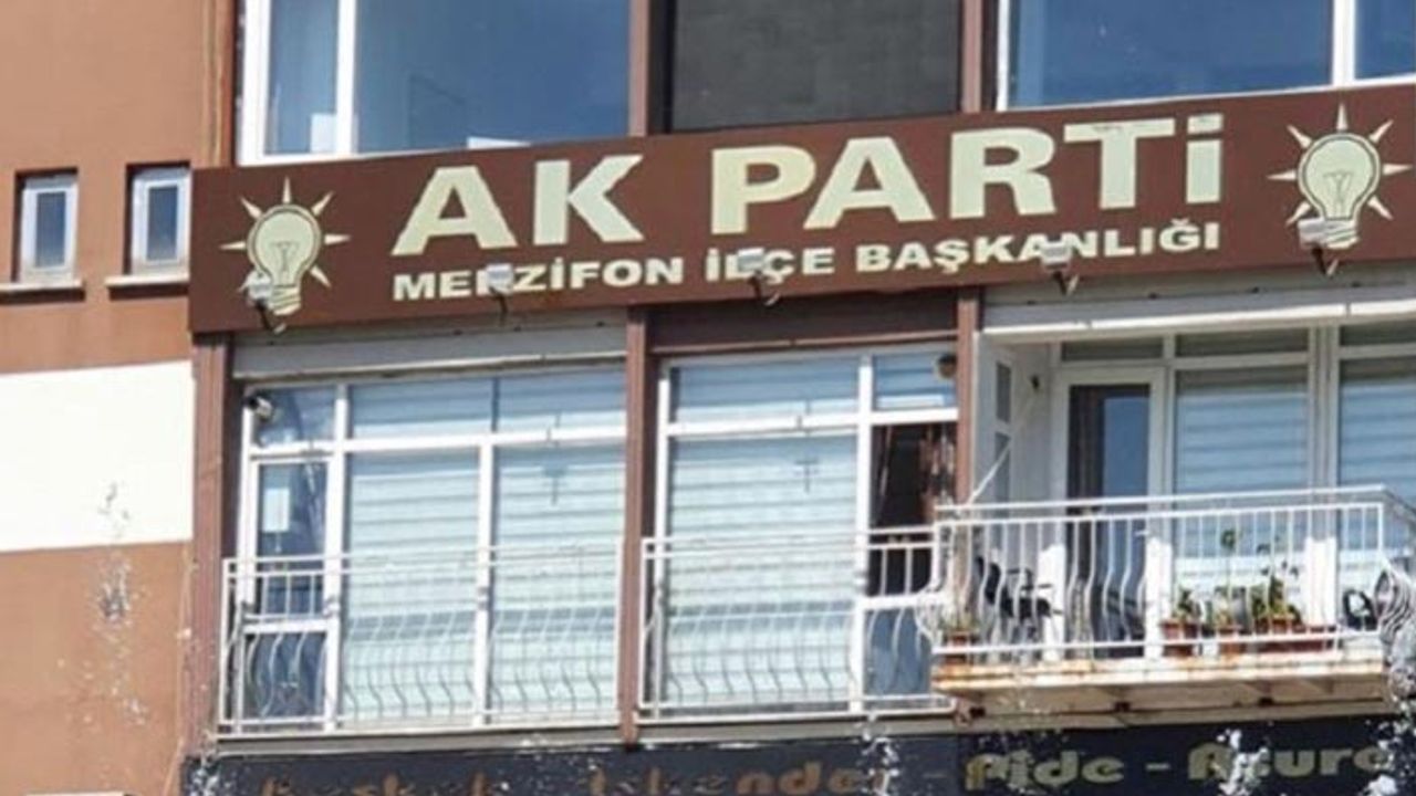 AKP'liler 30 Ağustos'u unuttu!