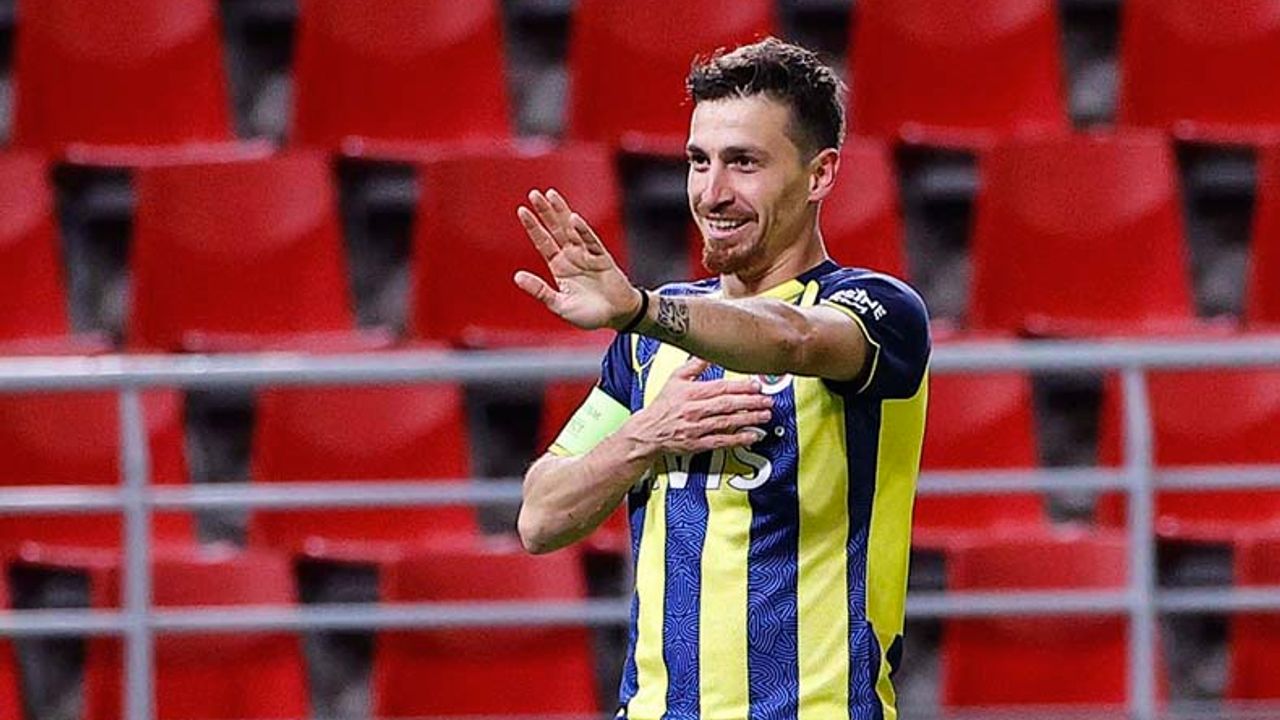 Fenerbahçe'de Mert Hakan idmana başladı