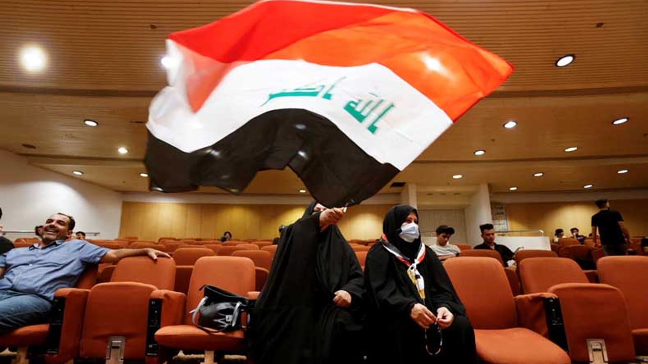 Sadr'dan Irak'ta erken seçim çağrısı