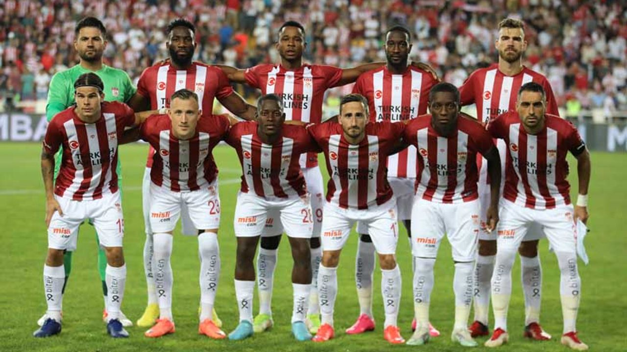 Sivasspor Konferans Ligi'ne kaldı