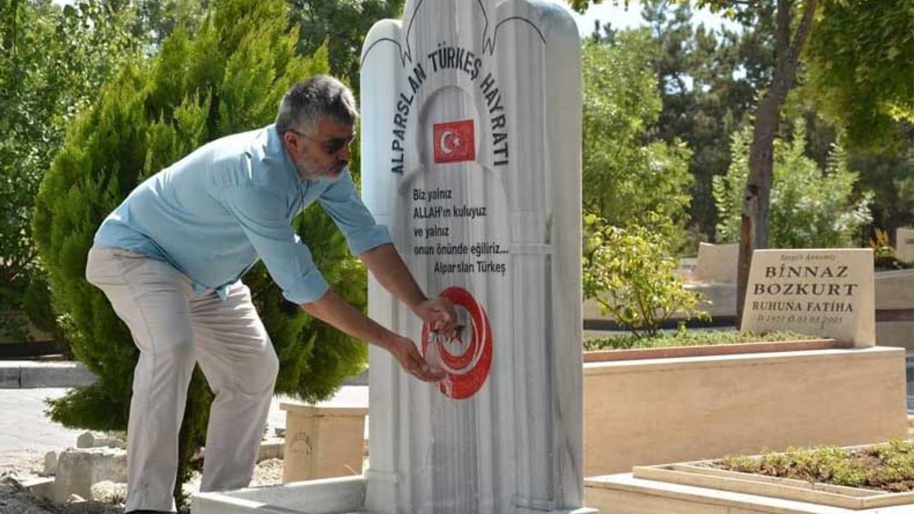Alparslan Türkeş adına 'ülkü pınarı' çeşmesi