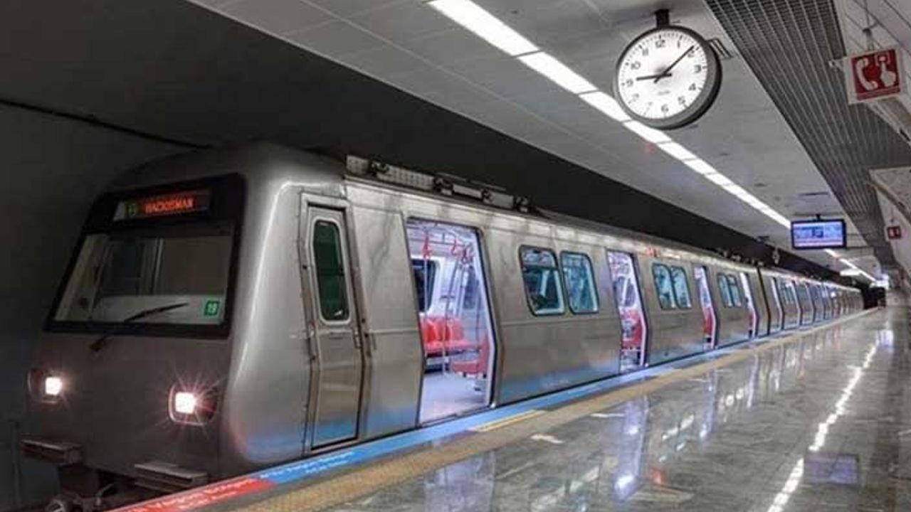 Metroya Galatasaray düzenlemesi