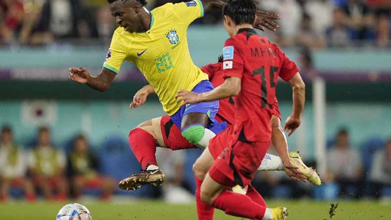 Brezilya 36 dakikada Güney Kore'yi yıktı