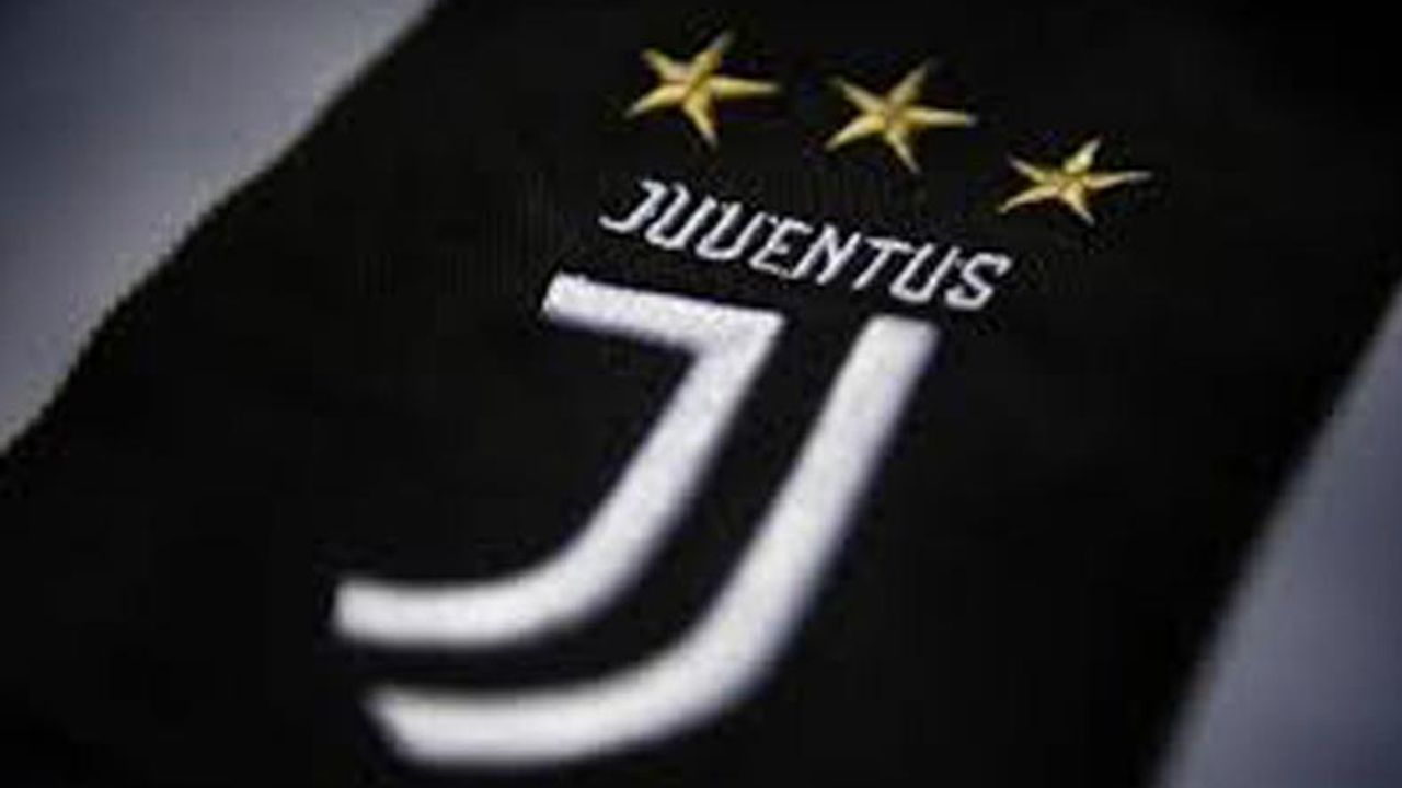 İtalya'da Juventus'a tarihi ceza