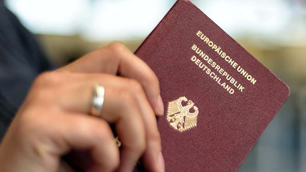 Almanya'da yeni vatandaşlık tasarısı