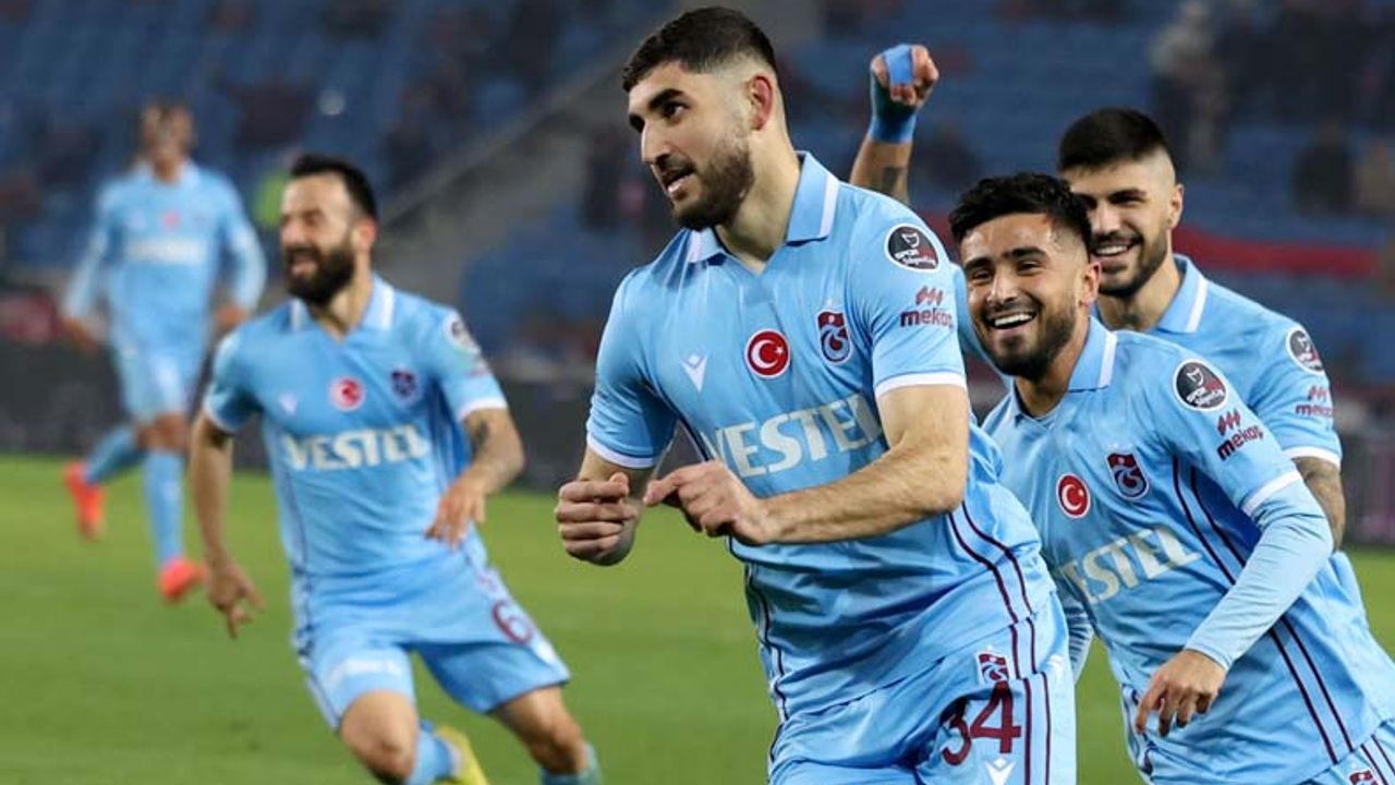 Karadeniz derbisi Trabzonspor'un: 3-0