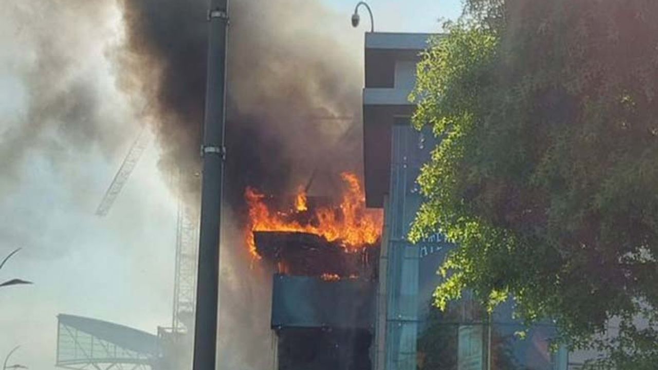 İstinyePark AVM'de yangın çıktı