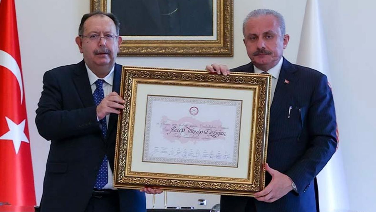 Erdoğan'ın mazbatası Şentop'a verildi