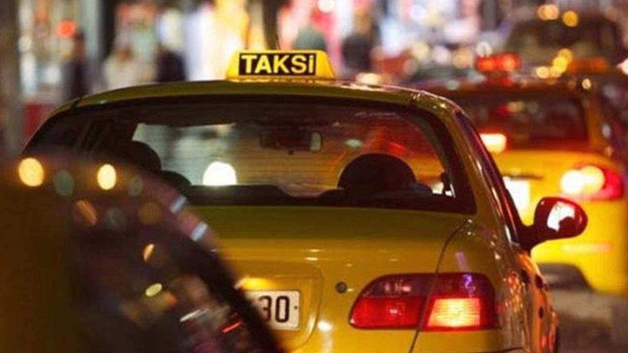 İstanbul'da zamlı taksi günü