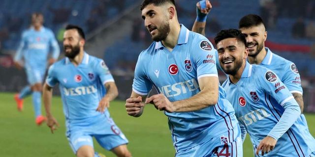 Karadeniz derbisi Trabzonspor'un: 3-0