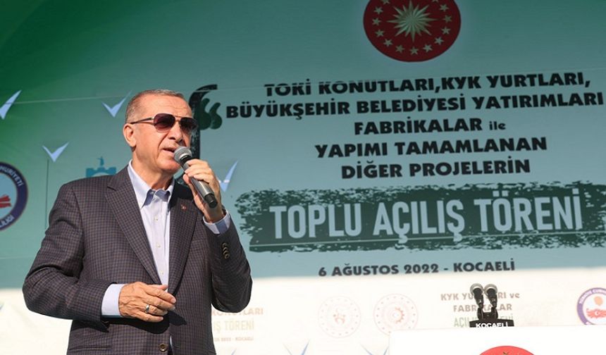 Erdoğan: Hizmet yolundan asla şaşmadık