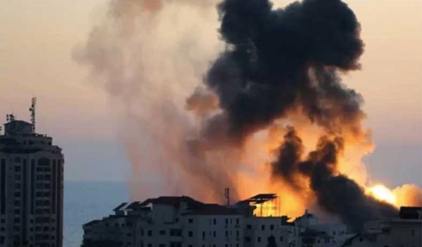 İsrail'den Gazze'ye saldırı: 10 ölü