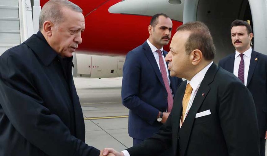 Erdoğan'ı Çekya'da Egemen Bağış karşıladı